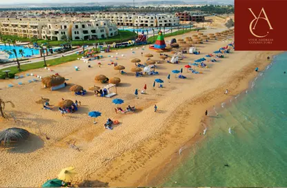 شاليه - 3 غرف نوم - 2 حمامات للبيع في بالم بيتش - العين السخنة - السويس