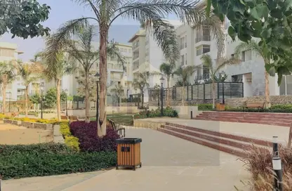 Apartment - 3 Bedrooms - 3 Bathrooms for sale in Hyde Park - 5th Settlement Compounds - The 5th Settlement - New Cairo City - Cairo