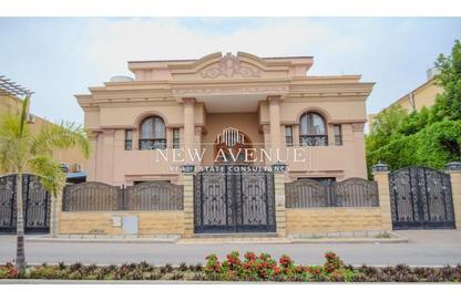 Villa - 5 Bedrooms - 5 Bathrooms for sale in Loaloat Al Shorouk - 3rd District West - Shorouk City - Cairo