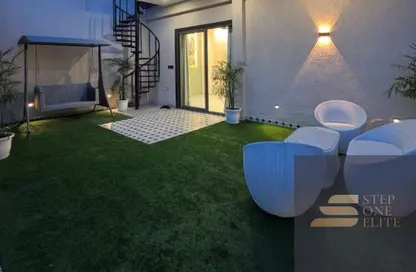 Townhouse - 3 Bedrooms - 2 Bathrooms for sale in Sarai - Mostakbal City Compounds - Mostakbal City - Future City - Cairo