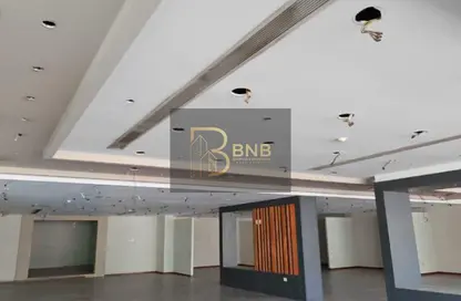 محل تجاري - استوديو - 6 حمامات للايجار في كونكورد بلازا - المستثمرين الجنوبية - مدينة القاهرة الجديدة - القاهرة