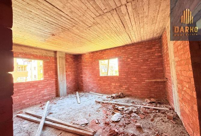 8555209 - Property Image 3