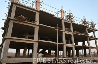 Apartment - 3 Bedrooms - 2 Bathrooms for sale in Sun Capital - Fayoum Desert road - 6 October City - Giza