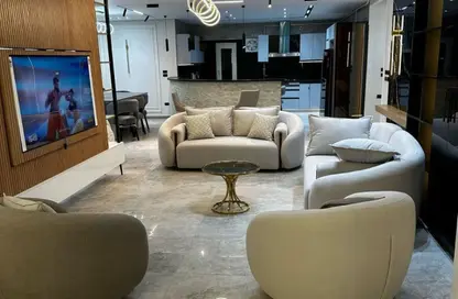 شقة - 4 غرف نوم - 2 حمامات للايجار في ريماس - المستثمرين الشمالية - مدينة القاهرة الجديدة - القاهرة