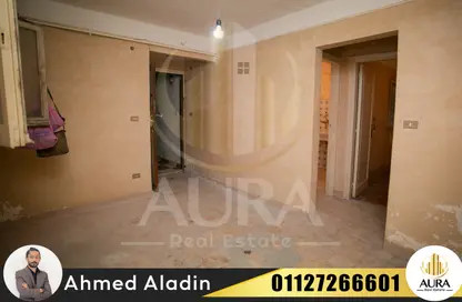 Apartment - 4 Bedrooms - 1 Bathroom for sale in Mauritania St. - El Mandara - Hay Than El Montazah - Alexandria