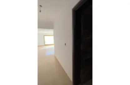 Apartment - 3 Bedrooms - 2 Bathrooms for rent in Green 3 - 2nd District - Sheikh Zayed City - Giza