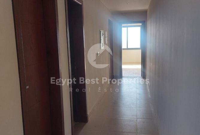 8414405 - Property Image 2