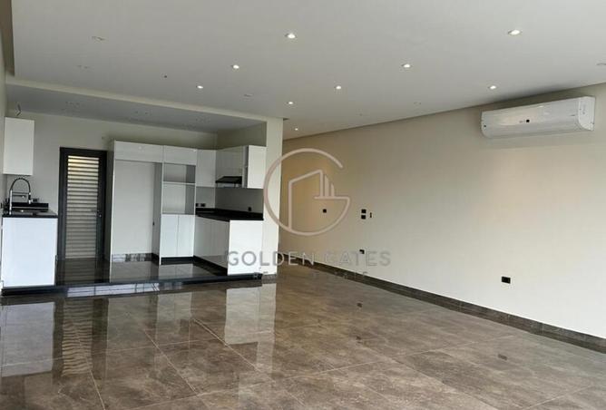 8256028 - Property Image 3