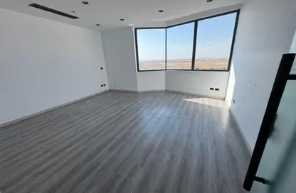 Office Space - Studio - 4 Bathrooms for rent in The Lane - 26th of July Corridor - Sheikh Zayed City - Giza