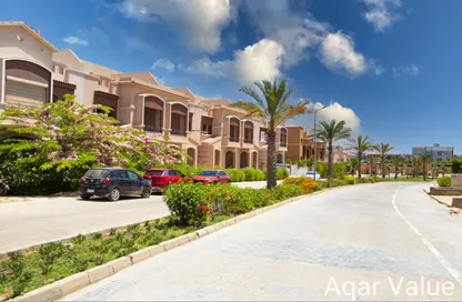 منزل مزدوج - 6 غرف نوم - 5 حمامات للبيع في قطامية جاردنز - كمبوندات القطامية - القطامية - مدينة القاهرة الجديدة - القاهرة