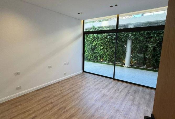 8282569 - Property Main Image