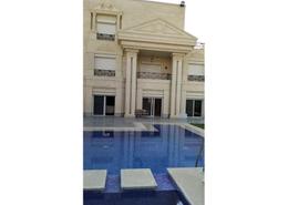 Villa - 5 bedrooms - 6 bathrooms for للبيع in Royal City - Hadayek October - 6 October City - Giza