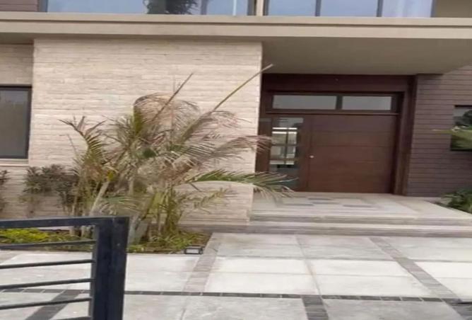 8033358 - Property Image 2
