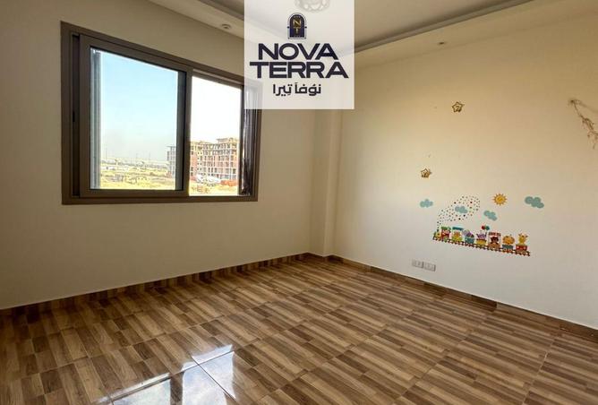 8227520 - Property Image 3