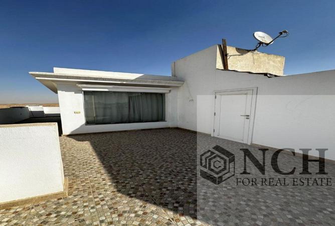 8380304 - Property Image 2