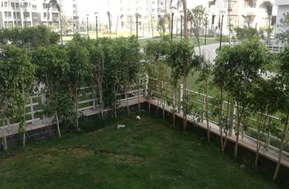Apartment - 3 Bedrooms - 3 Bathrooms for sale in Madinaty - Cairo