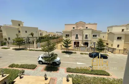 Twin House - 4 Bedrooms - 3 Bathrooms for rent in Celesta Hills - Uptown Cairo - Mokattam - Cairo