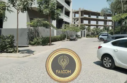 Apartment - 3 Bedrooms - 2 Bathrooms for sale in El Patio 7 - 5th Settlement Compounds - The 5th Settlement - New Cairo City - Cairo