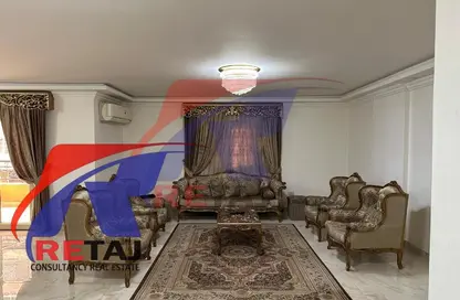 شقة - 4 غرف نوم - 2 حمامات للايجار في شارع محمد حسن بدران - المنطقة السادسة - مدينة نصر - القاهرة