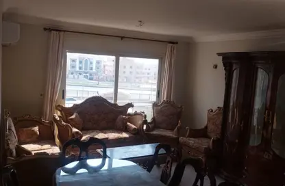 شقة - 3 غرف نوم - 2 حمامات للايجار في حى القرنفل - التجمع الخامس - مدينة القاهرة الجديدة - القاهرة