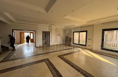Villa - 5 Bedrooms - 5 Bathrooms for rent in Wesal City - El Shorouk Compounds - Shorouk City - Cairo