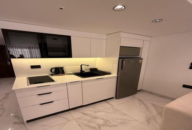 8211457 - Property Image 3