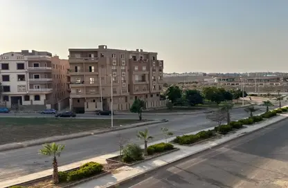 Apartment - 3 Bedrooms - 2 Bathrooms for sale in 1st Neighborhood - 3rd Area - Shorouk City - Cairo