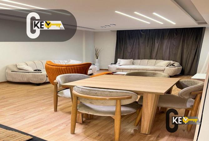 8324967 - Property Image 2