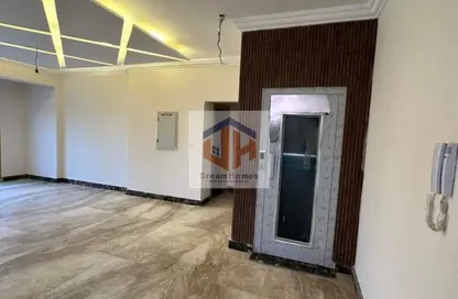Villa - 6 Bedrooms - 7 Bathrooms for sale in El Rehab Extension - Al Rehab - New Cairo City - Cairo
