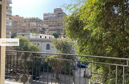 Apartment - 5 Bedrooms - 2 Bathrooms for sale in Al Kamel Mohamed St. - Zamalek - Cairo