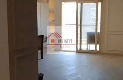 شقة - 3 غرف نوم - 2 حمامات للبيع في شارع سليمان اباظه - المهندسين - الجيزة