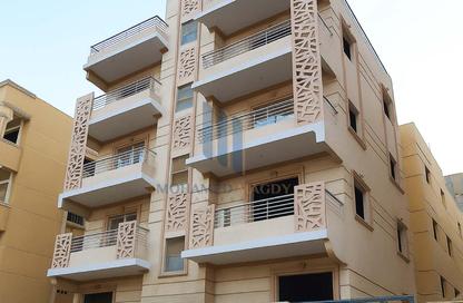 Apartment - 3 Bedrooms - 2 Bathrooms for sale in District 300 - Northern Expansions - 6 October City - Giza