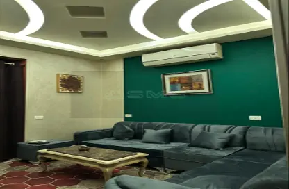 شقة - 3 غرف نوم - 2 حمامات للايجار في عمارات البنفسج - البنفسج - مدينة القاهرة الجديدة - القاهرة