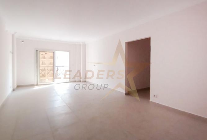 8233014 - صورة العقار 2