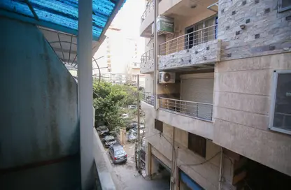 شقة - 3 غرف نوم - 2 حمامات للايجار في شارع الفريد ليان - رشدي - حي شرق - الاسكندرية