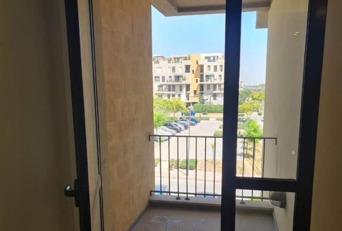 8083789 - Property Image 3