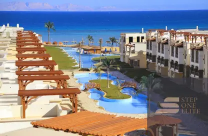 شاليه - 3 غرف نوم - 3 حمامات للبيع في بلو بلو - العين السخنة - السويس