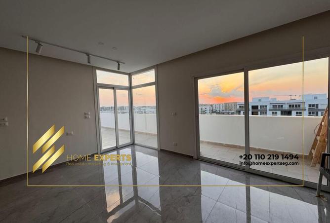 8240430 - Property Image 2