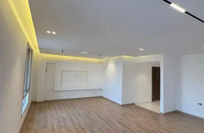 Apartment - 2 Bedrooms - 1 Bathroom for sale in Sarai - Mostakbal City Compounds - Mostakbal City - Future City - Cairo