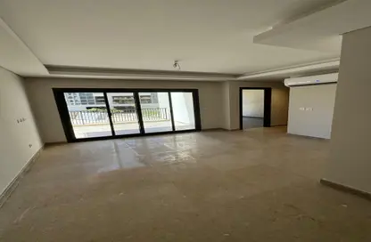 Apartment - 3 Bedrooms - 2 Bathrooms for sale in Zed Towers - Sheikh Zayed Compounds - Sheikh Zayed City - Giza