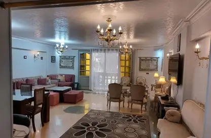 Apartment - 3 Bedrooms - 3 Bathrooms for sale in Abbas Al Akkad St. - 1st Zone - Nasr City - Cairo