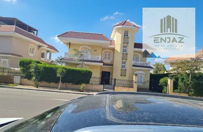 فيلا - 5 غرف نوم - 5 حمامات للبيع في ماي فير ريزدنس - كمبوندات الشروق - مدينة الشروق - القاهرة