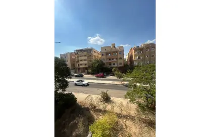 Apartment - 2 Bedrooms - 2 Bathrooms for sale in Sheikh Zayed City - Giza