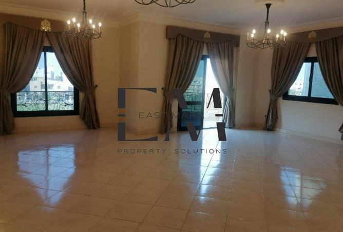 8363828 - Property Image 2