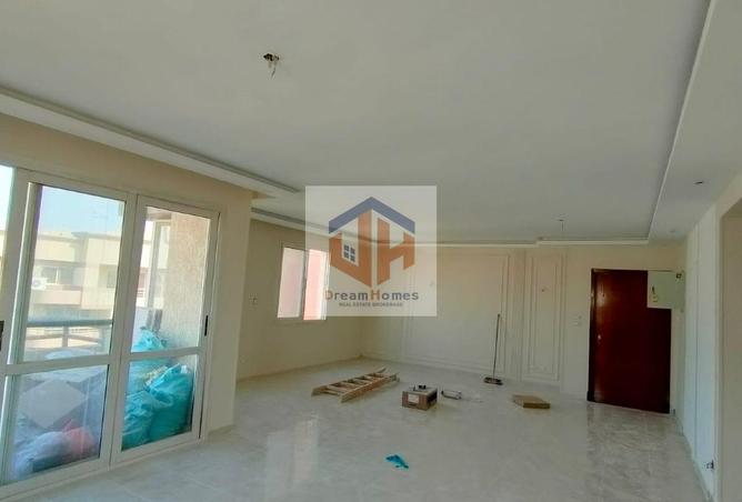 8032133 - Property Image 2