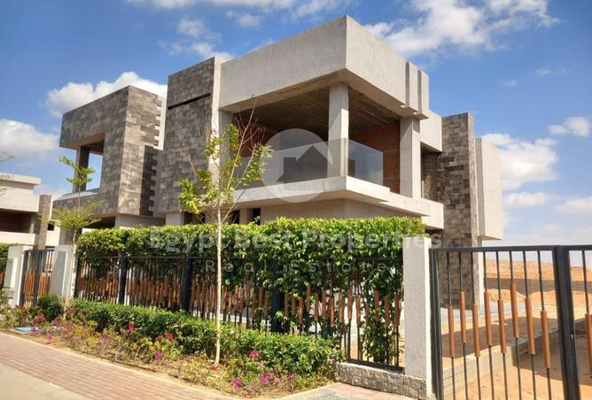 8246310 - Property Image 2