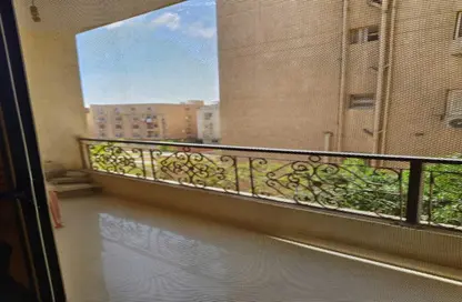 Apartment - 3 Bedrooms - 2 Bathrooms for sale in West Arabella - 5th Settlement Compounds - The 5th Settlement - New Cairo City - Cairo