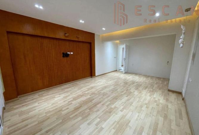 8277451 - Property Image 2