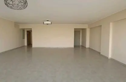 Apartment - 3 Bedrooms - 3 Bathrooms for rent in El Rehab Extension - Al Rehab - New Cairo City - Cairo