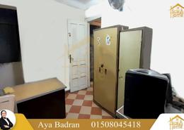 محل تجاري - 1 حمام for للايجار in شارع خليل ابراهيم - جناكليس - حي شرق - الاسكندرية